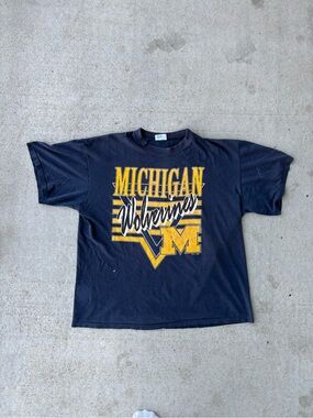 Vintage 1994 Michigan Wolverines NCAA College Shirt Boxy XL